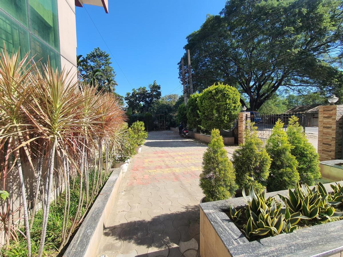 Hotel Deo Volente Sivasagar Esterno foto
