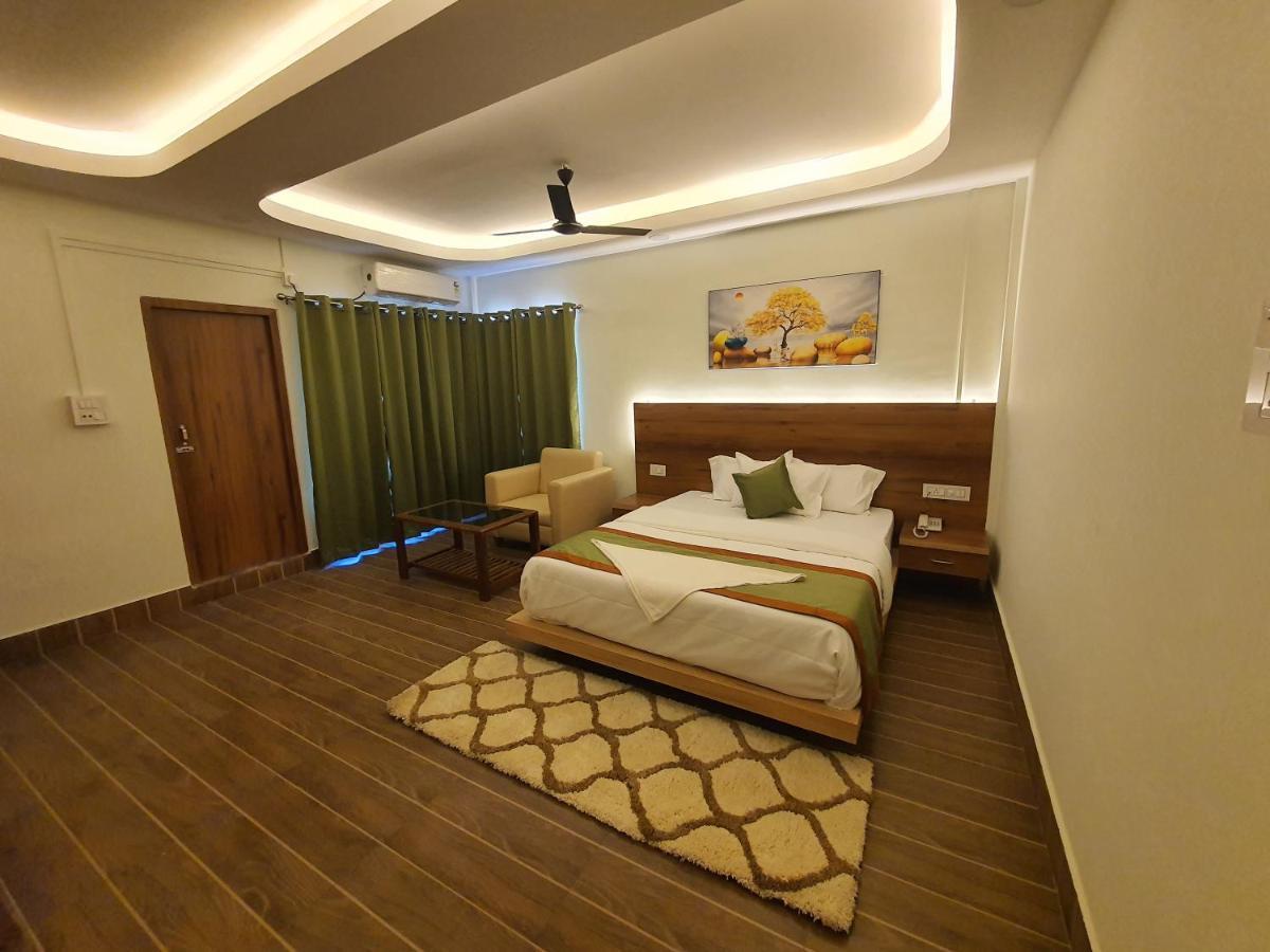 Hotel Deo Volente Sivasagar Esterno foto