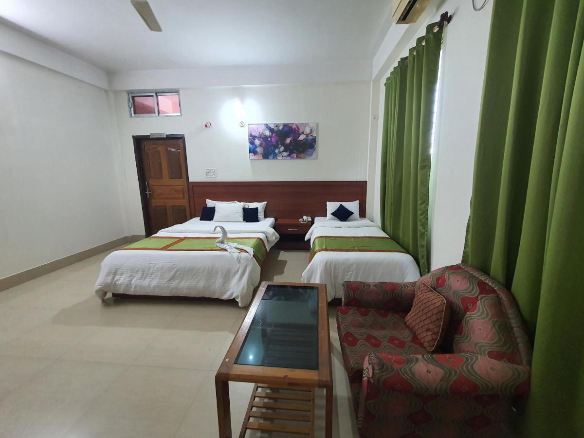 Hotel Deo Volente Sivasagar Esterno foto