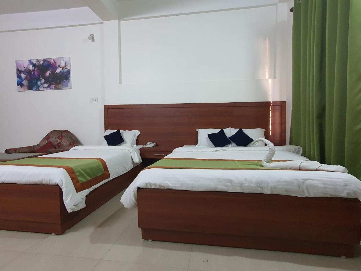 Hotel Deo Volente Sivasagar Esterno foto