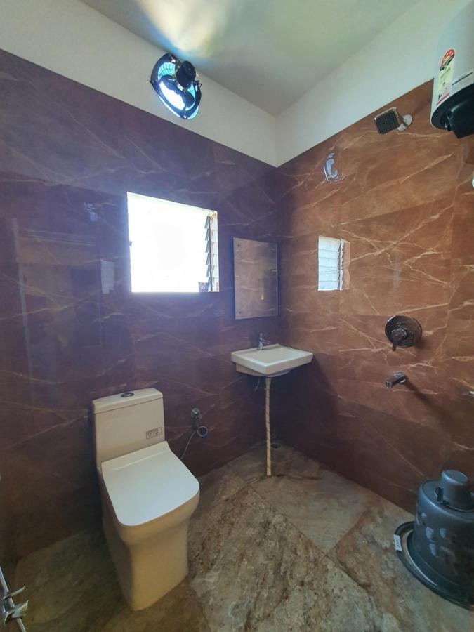 Hotel Deo Volente Sivasagar Esterno foto
