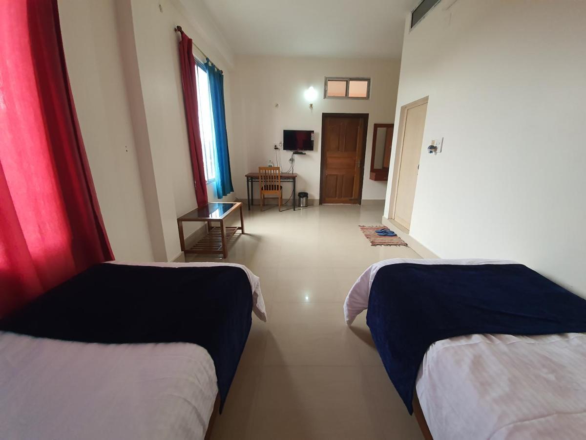 Hotel Deo Volente Sivasagar Esterno foto